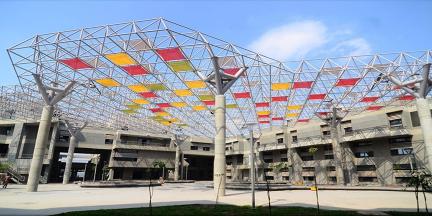 IIT Gandhinagar strudcom